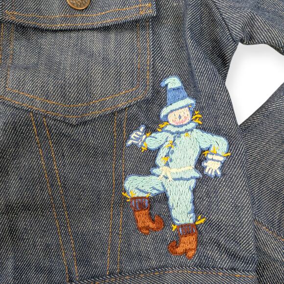 Vintage Girls Sz 8 Jean Jacket ~ Hand embroidered Wizard of Oz characters - Picture 4 of 13
